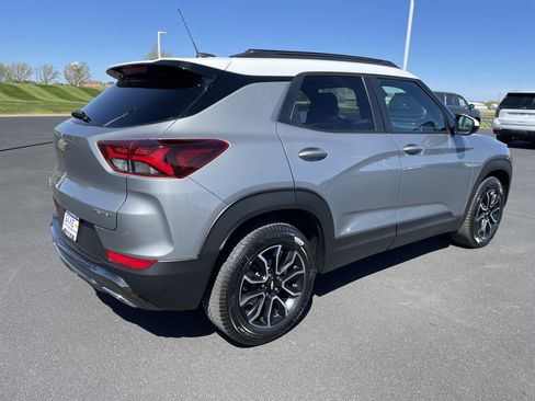 Certified 2023 Chevrolet TrailBlazer ACTIV w/ Sun and Liftgate Package FWD image 5