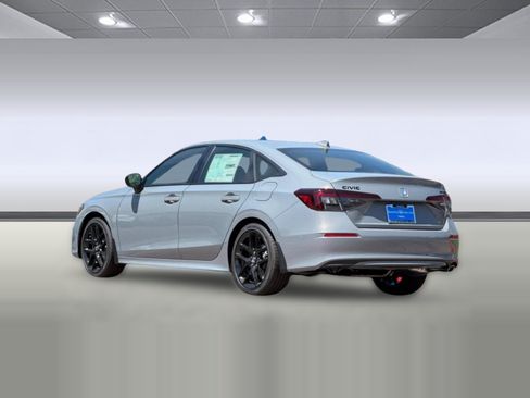 Used 2026 Honda Civic Sport image 3