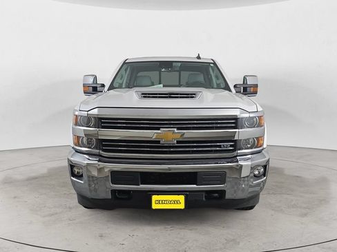 Used 2019 Chevrolet Silverado 2500 LTZ w/ Duramax Plus Package AWD/4WD image 8