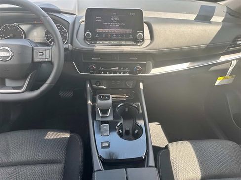 New 2026 Nissan Rogue SV image 18