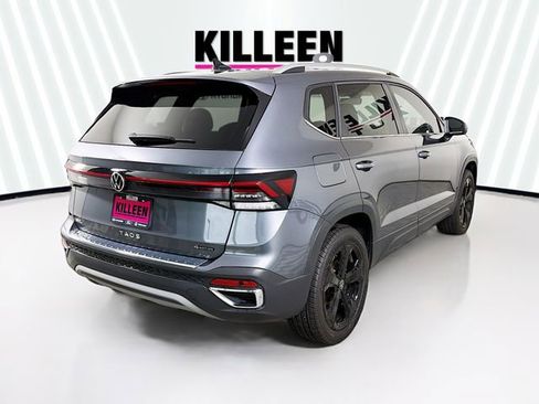 Used 2025 Volkswagen Taos SEL image 7