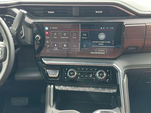 Used 2026 GMC Sierra 2500 Denali Ultimate AWD/4WD image 12