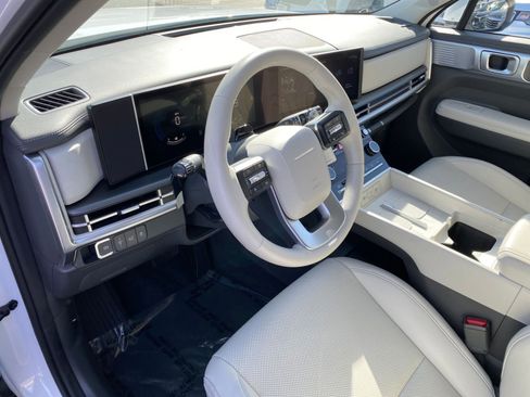 Used 2025 Hyundai Santa Fe SEL image 37