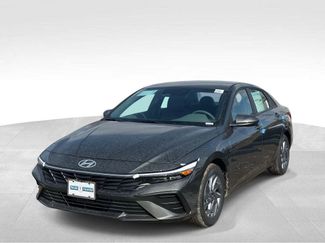 New 2026 Hyundai Elantra Blue video 2