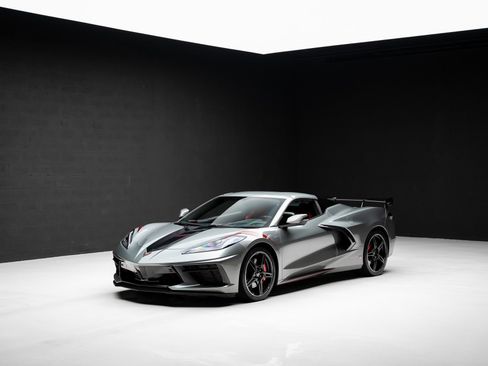 Used 2023 Chevrolet Corvette Stingray Preferred Conv w/ Z51 Performance Package RWD image 4