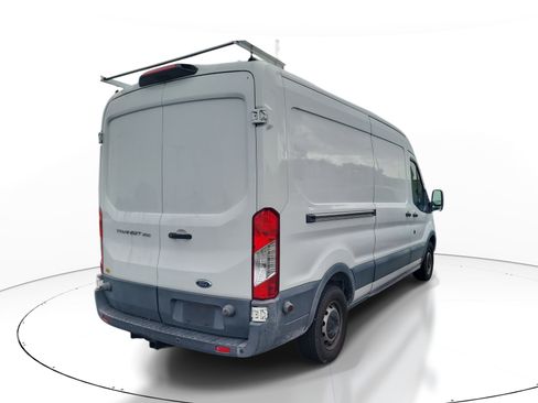 Used 2018 Ford Transit 250 148 Medium Roof RWD image 6
