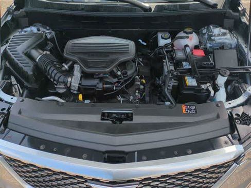 Used 2025 Cadillac XT6 Premium Luxury w/ LPO, Floor Liner Package FWD image 15