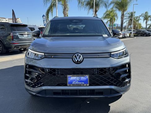 New 2026 Volkswagen Tiguan SE R-Line image 5