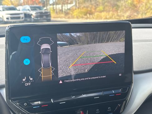 Used 2022 Volkswagen ID.4 Pro image 39