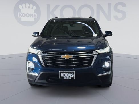 Used 2023 Chevrolet Traverse LT FWD image 4