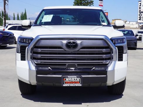 Used 2024 Toyota Tundra Limited AWD/4WD image 3