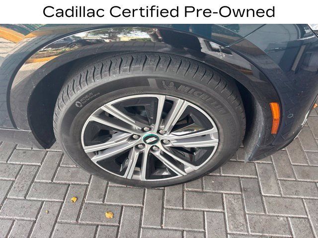 Certified 2024 Cadillac Lyriq Luxury RWD image 2