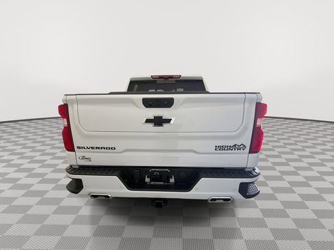 New 2026 Chevrolet Silverado 1500 High Country w/ High Country Premium Package image 14