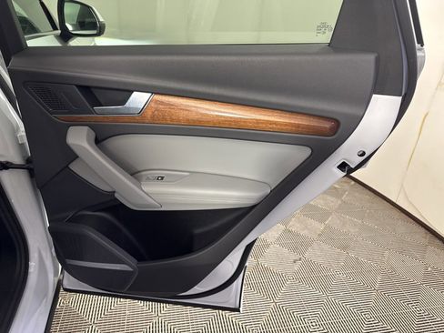 Used 2023 Audi Q5 2.0T Premium Plus image 18