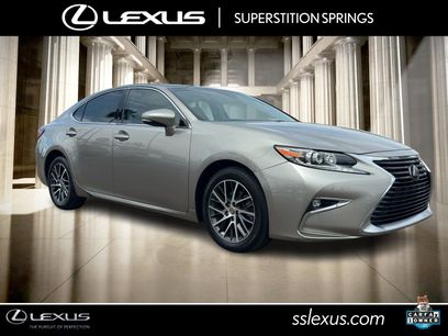 Used 2017 Lexus ES 350 w/ Navigation System Package
