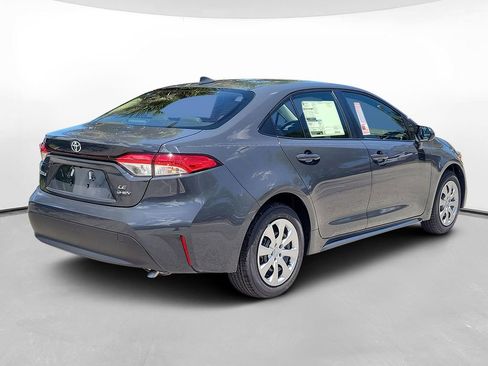 New 2026 Toyota Corolla LE FWD image 4