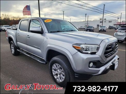 Used 2018 Toyota Tacoma SR5 image 1