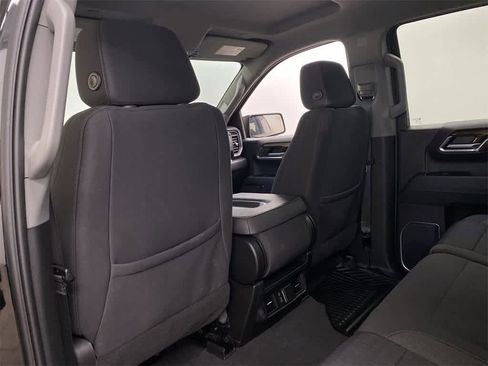Used 2023 GMC Sierra 1500 Elevation image 14