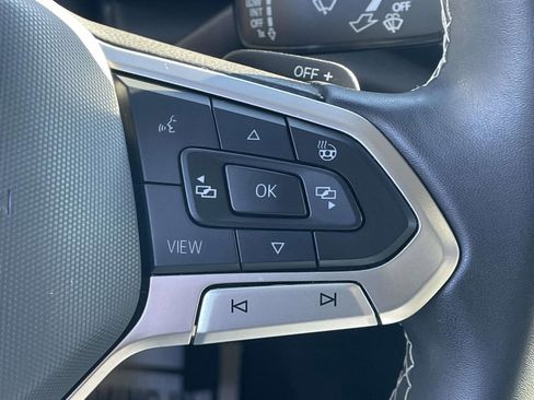 Certified 2024 Volkswagen Atlas SE image 28