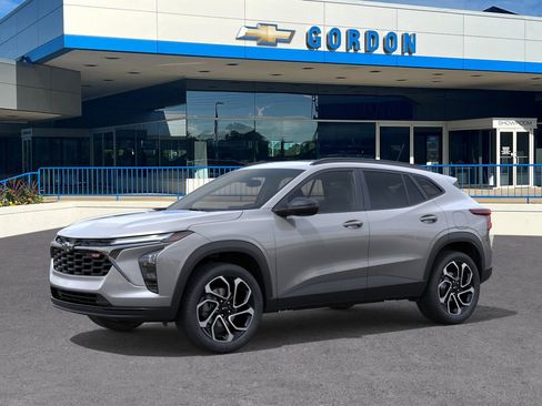 New 2026 Chevrolet Trax RS w/ Sunroof Package image 2