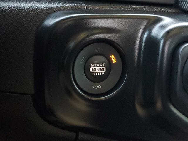 Used 2021 Jeep Gladiator Sport AWD/4WD image 33