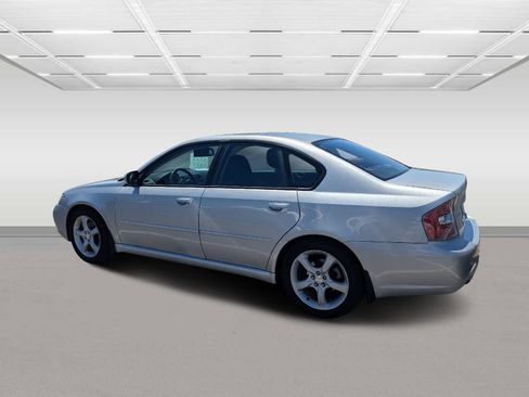 Used 2006 Subaru Legacy 2.5i Limited image 3