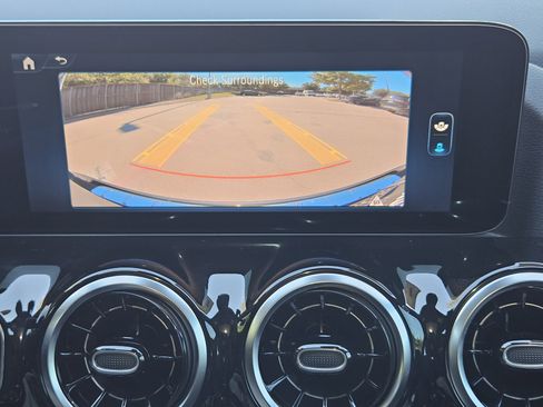 New 2026 Mercedes-Benz GLA 250 image 17