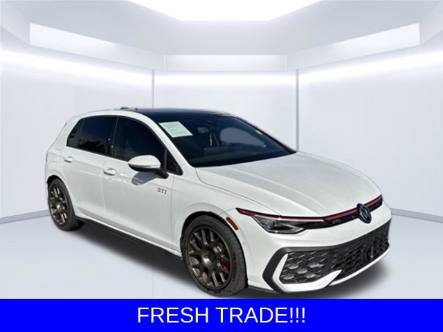 Used 2025 Volkswagen GTI Autobahn FWD image 1
