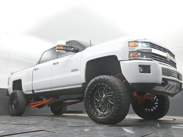 Used 2018 Chevrolet Silverado 2500 High Country w/ Duramax Plus Package AWD/4WD image 41