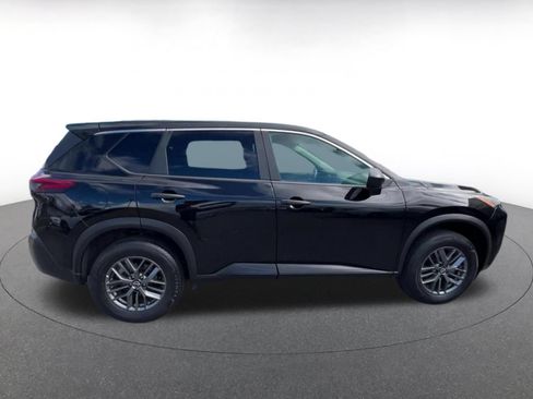 Used 2023 Nissan Rogue S FWD image 16