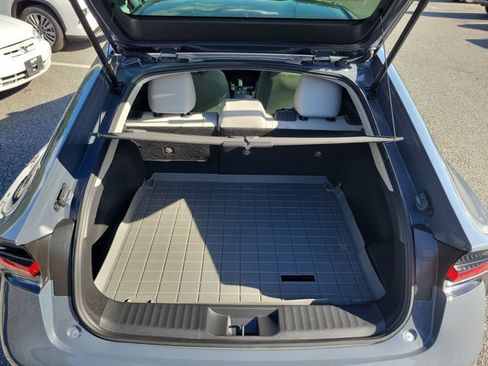 Used 2023 Toyota Prius XLE image 19