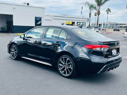 Used 2021 Toyota Corolla SE w/ Carpet Mat Package (TMS) image 8