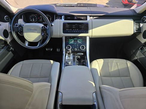 Used 2021 Land Rover Range Rover Sport HSE image 18
