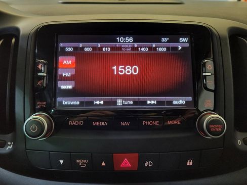 Used 2017 FIAT 500L Trekking w/ Urbana Appearance Package image 25