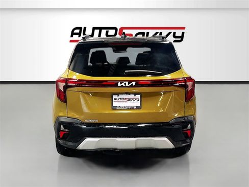 Used 2024 Kia Seltos SX image 6