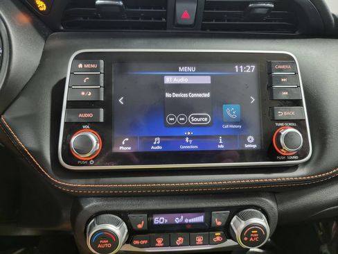 Used 2020 Nissan Kicks SR w/ SR Premium Package FWD image 19