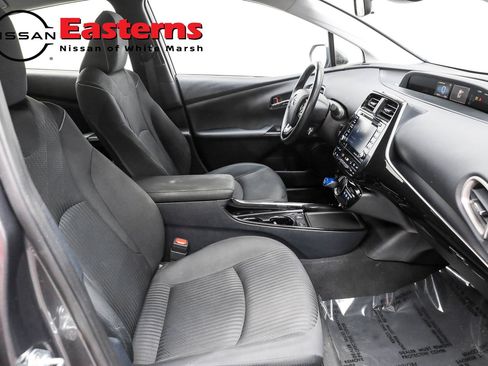 Used 2021 Toyota Prius Prime LE image 22