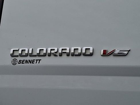 Used 2018 Chevrolet Colorado ZR2 image 28