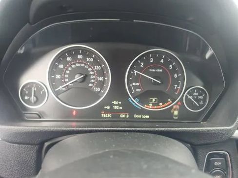 Used 2017 BMW 330i xDrive Sedan w/ Premium Package image 11