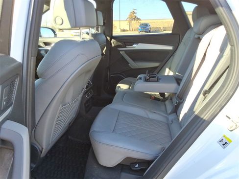Used 2019 Audi SQ5 Premium Plus image 11