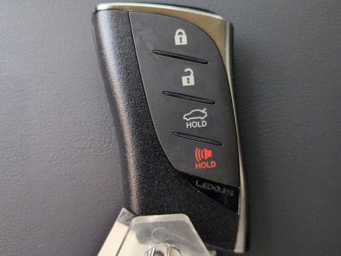Used 2025 Lexus ES 350 w/ Premium Package FWD image 31