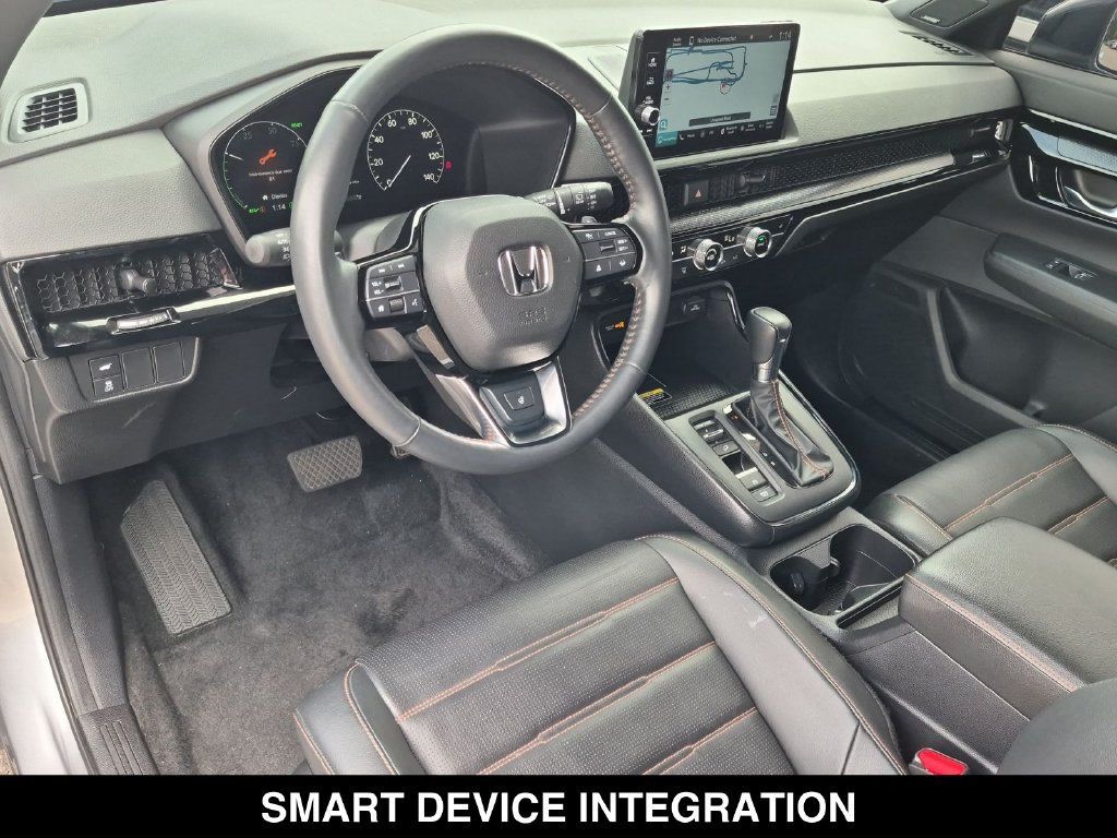 Used 2023 Honda CR-V Sport Touring image 2