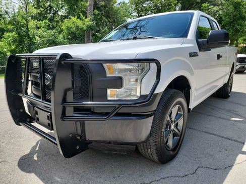 Used 2016 Ford F150 XL w/ XL Power Equipment Group AWD/4WD image 4