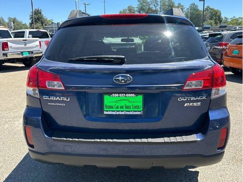 Used 2011 Subaru Outback 2.5i Premium AWD/4WD image 4