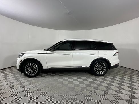 Certified 2023 Lincoln Aviator Reserve image 2