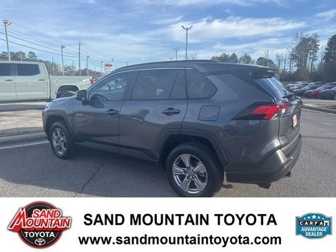 Used 2022 Toyota RAV4 XLE image 5
