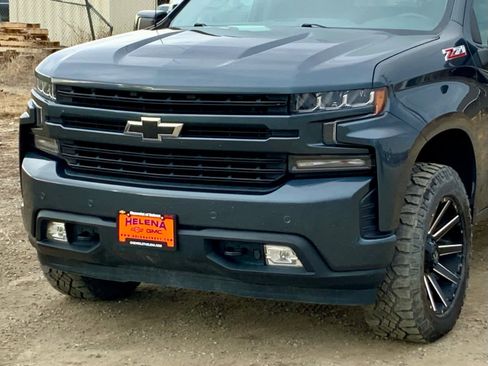 Used 2019 Chevrolet Silverado 1500 RST image 9