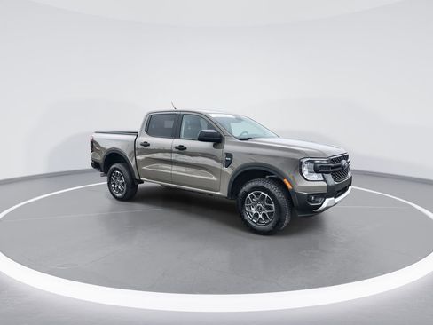 Used 2025 Ford Ranger XLT image 2
