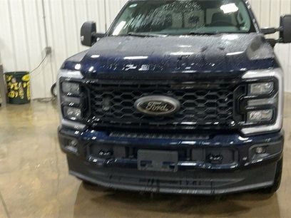 New 2025 Ford F350 XLT w/ Black Appearance Package