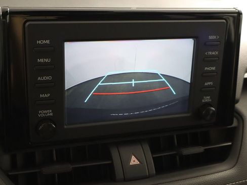 Used 2019 Toyota RAV4 XLE FWD image 35